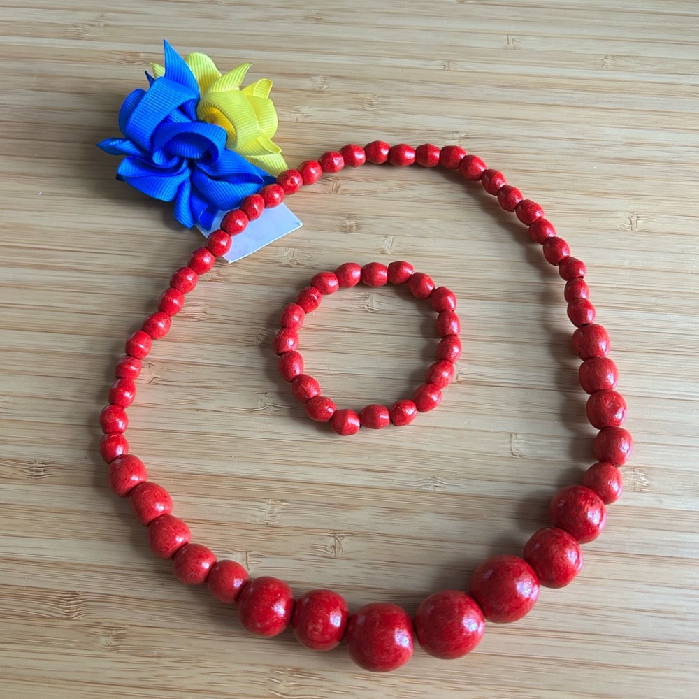 Red Beaded Necklace and Bracelet Set